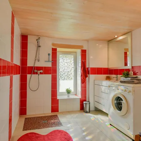 בית נופש Maison Des Yourtes