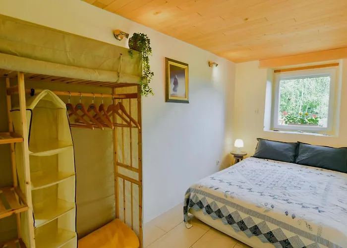 Dom wakacyjny Maison Des Yourtes *