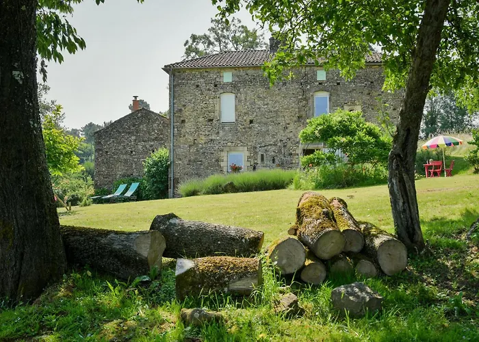 Dom wakacyjny Maison Des Yourtes