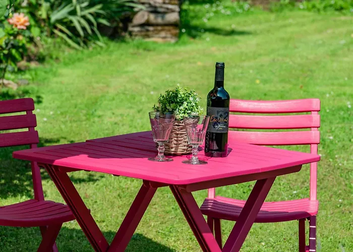 Dom wakacyjny Maison Des Yourtes Loubejac